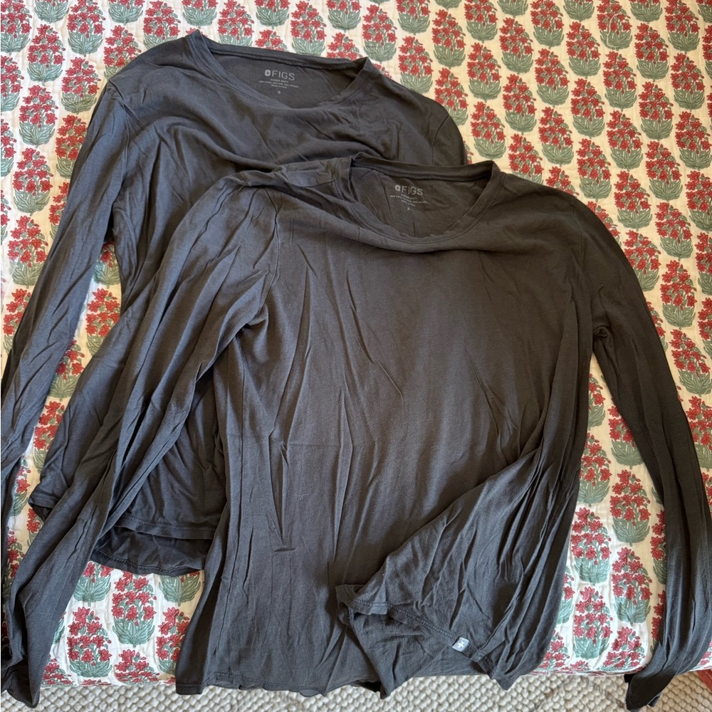 FIGS Supersoft Longsleeve Underscrub Charcoal